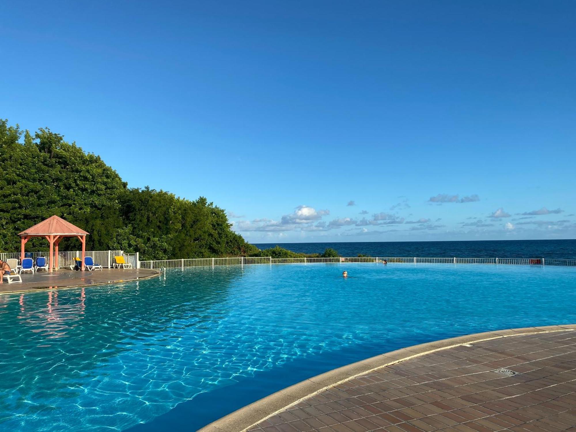 Ti Kaz Emeraude - Mer, Soleil Et Sable Fin, Piscine Et Tennis Сен-Франсуа Екстер'єр фото